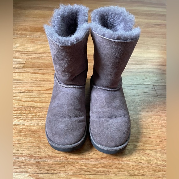 UGG Classic Cuff Short Women’s boot, 6.5M, Stormy Grey - Picture 6 of 7